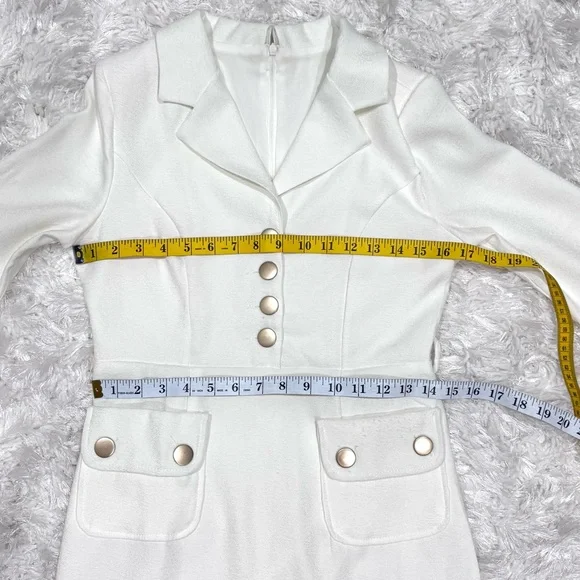 🆕🤍 Off-White Button-Down Dress - Picture 10 of 16